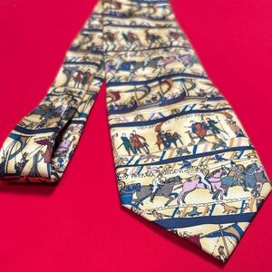 Alynn Bayou Tapestry silk tie.
